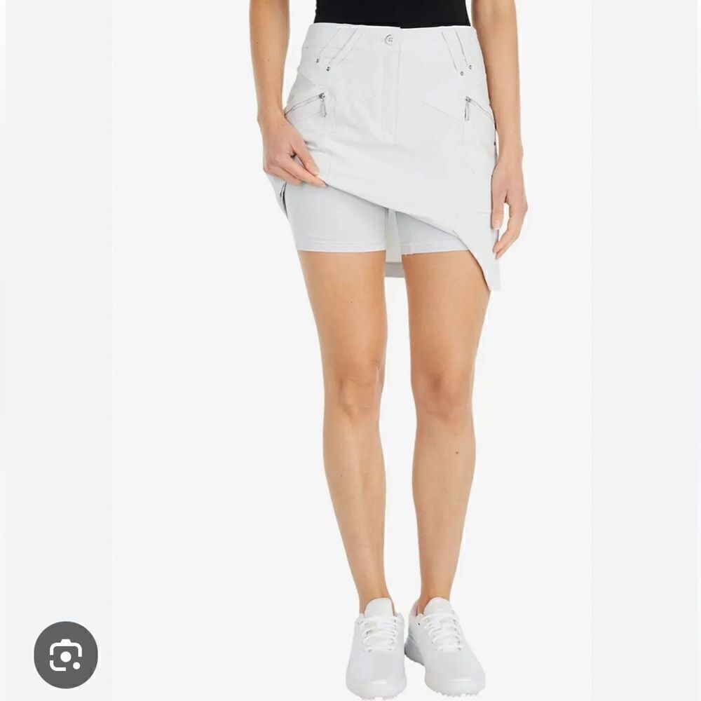 EXCELLENT CONDITION JAMIE SADOCK PULLON SIZE 16 GOLF SKORT